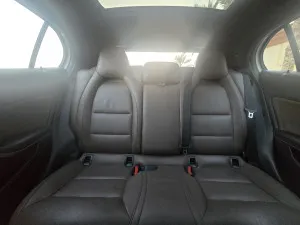 2015 مرسيدس-بنز GLA - جي ال اي GLA250