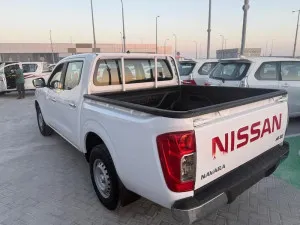 2019 Nissan Navara S