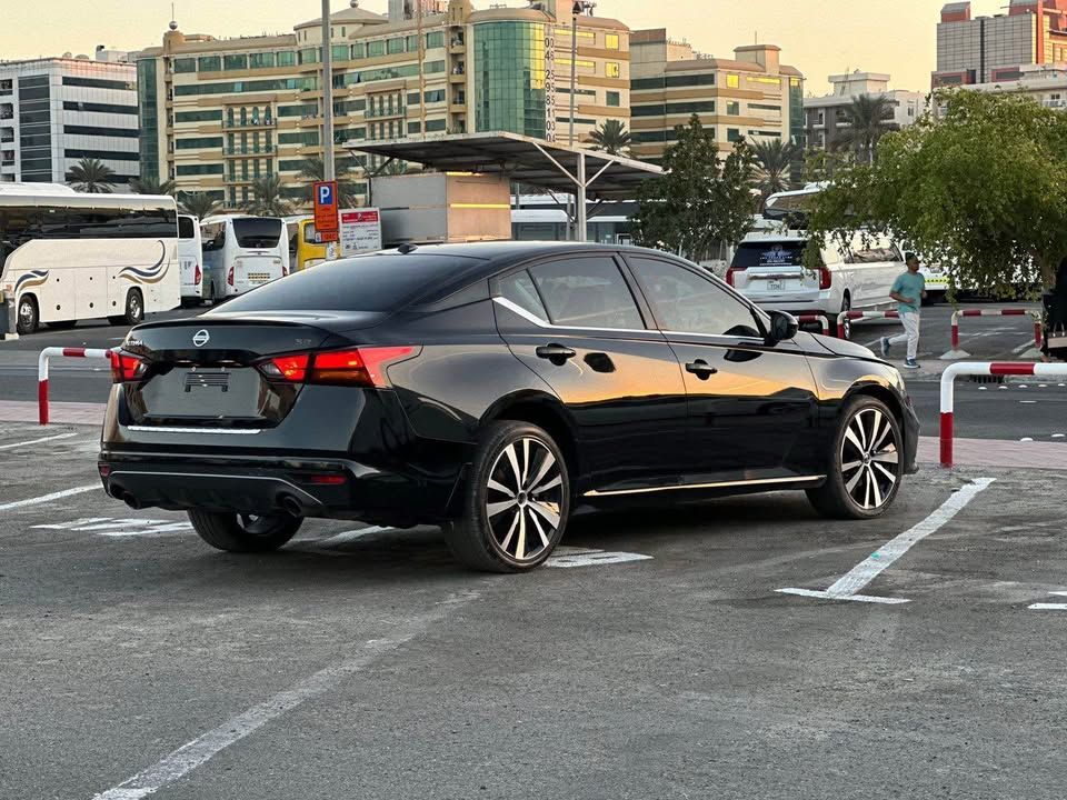 2022 نيسان آلتيما S