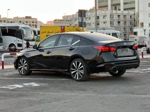 2022 نيسان آلتيما S