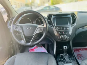 2019 هيونداي سانتا في Limited