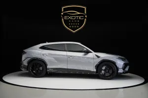 2023 لامبورجيني اوروس STD