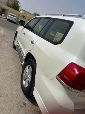 2014 Toyota Land Cruiser VXR