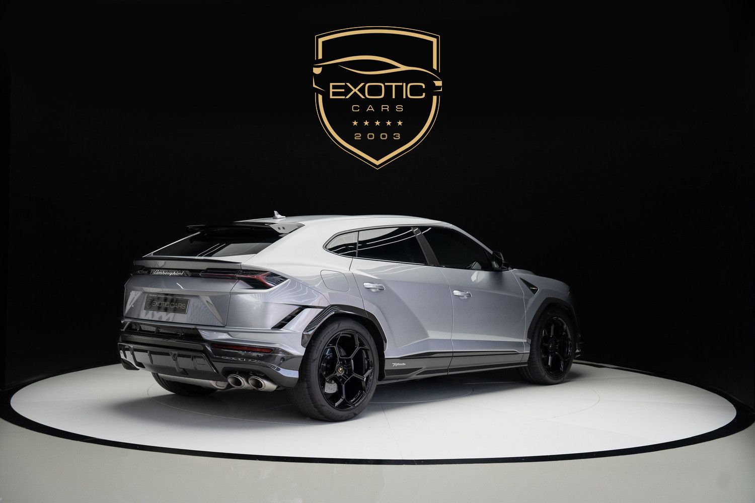 2023 لامبورجيني اوروس STD