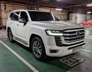 2022 تويوتا لاند كروزر VXR