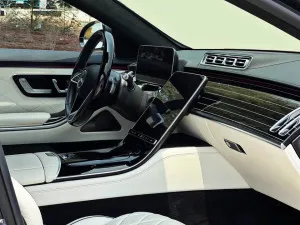 2022 مرسيدس-بنز الفئة - S S580 4MATIC
