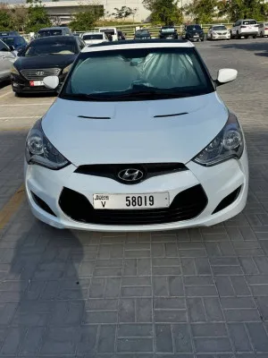 2013 هيونداي فوليستر Limited