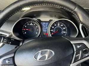 2013 هيونداي فوليستر Limited