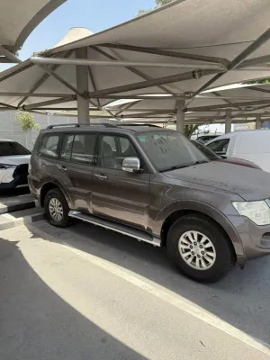 2012 Mitsubishi Pajero GLS