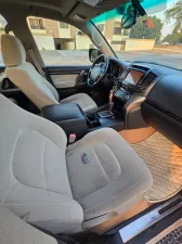 2010 Toyota Land Cruiser VXR