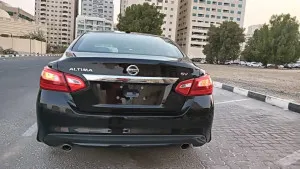 2017 Nissan Altima SV