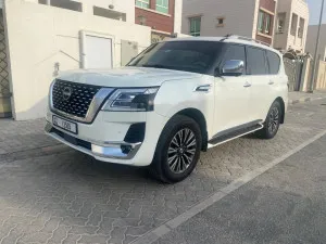 2014 Nissan Patrol LE Platinum city