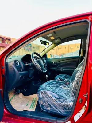2018 نيسان فيرسا SR