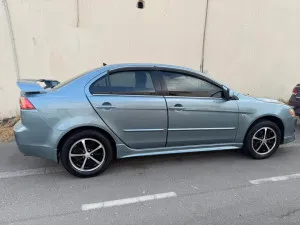 2009 ميتسوبيشي لانسر GLS