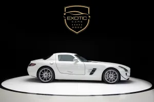 2011 مرسيدس-بنز اس ال اس AMG
