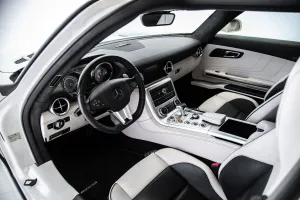 2011 مرسيدس-بنز اس ال اس AMG