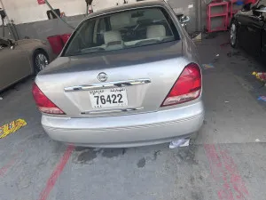 2005 نيسان صني S