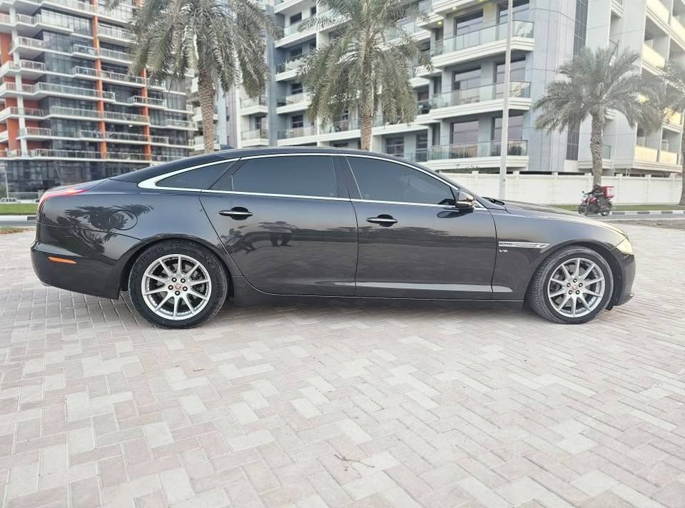 2014 جاكوار اكس جي ال
