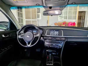 2017 Kia Optima S