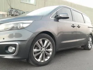 2016 كيا كارنفال LX