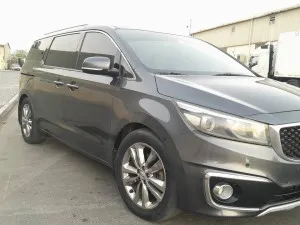 2016 كيا كارنفال LX