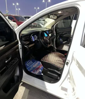 2024 سوزوكي ايرتيجا LXi