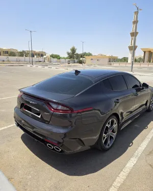 2018 كيا ستينجر GT