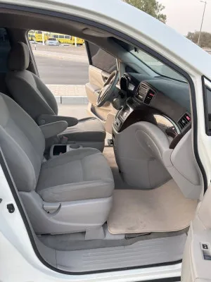 2014 Nissan Quest S