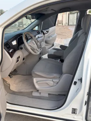 2014 Nissan Quest S