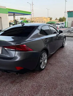 2018 Lexus IS IS 300