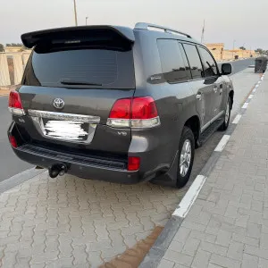 2011 Toyota Land Cruiser GXR