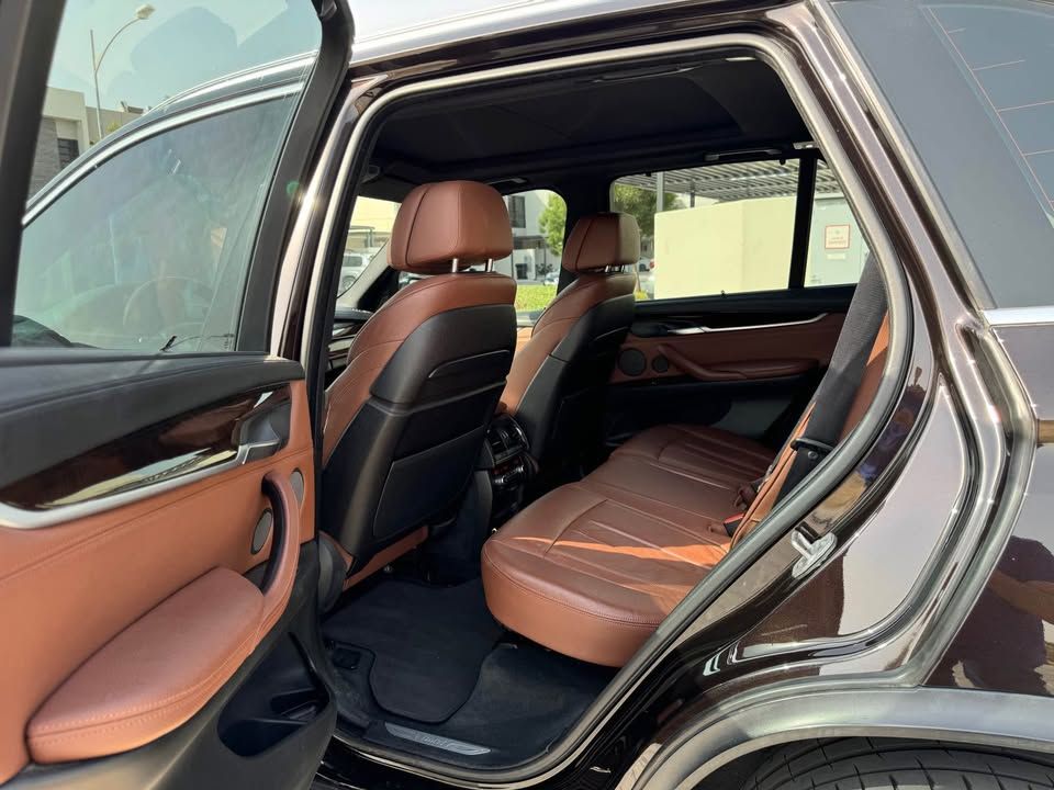 2014 بي أم دابليو اكس - 5 M35i