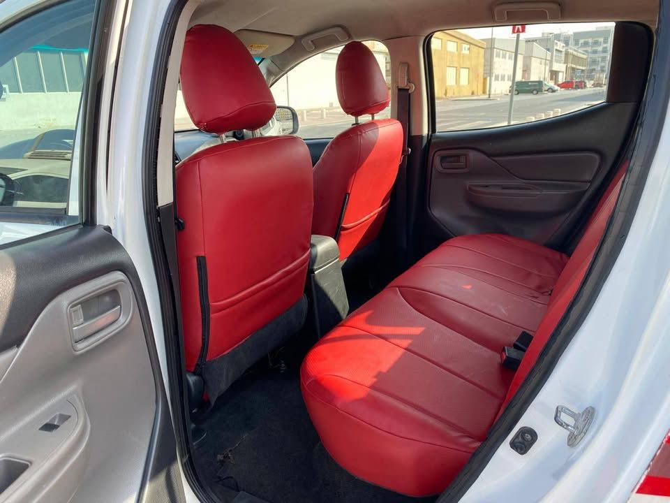 2017 ميتسوبيشي أل٢٠٠ single-cab