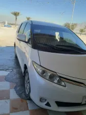 2014 تويوتا بريفيا Limited