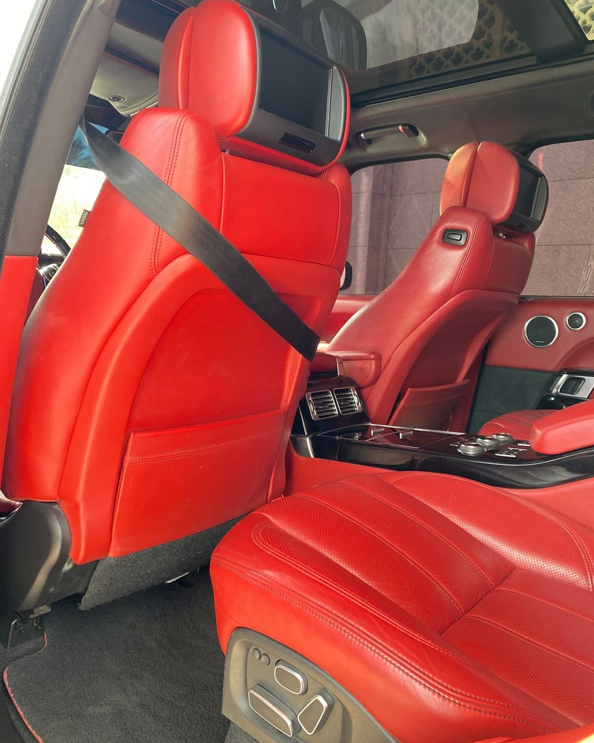 2014 لاند روفر رينج روفر SV Autobiography DYNAMIC BLACK EDITION