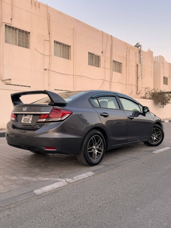 2014 هوندا سيفك Sport