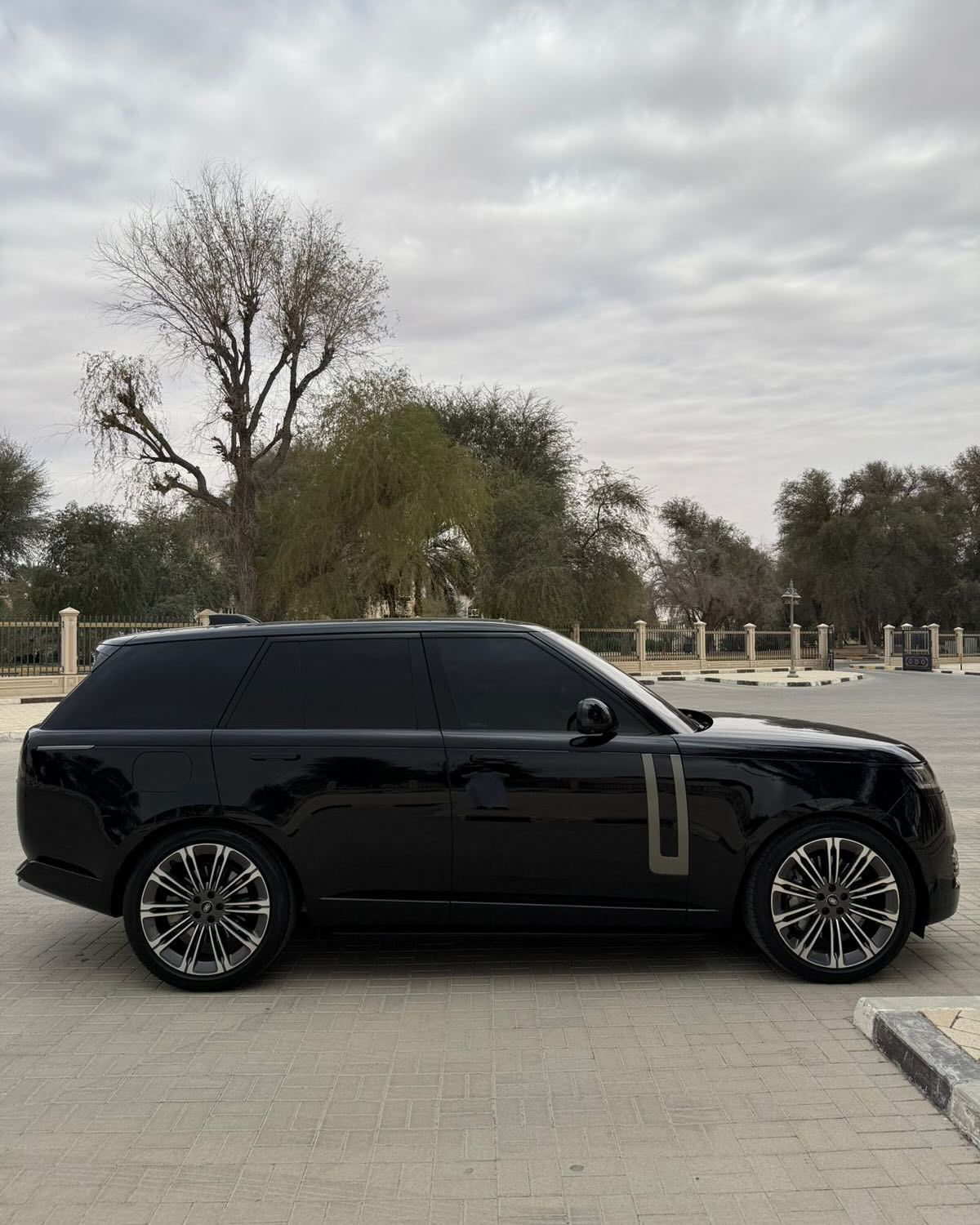 2023 Land Rover Range Rover HSE