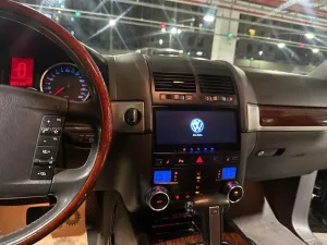 2010 فولجس فاجن طوارق SE