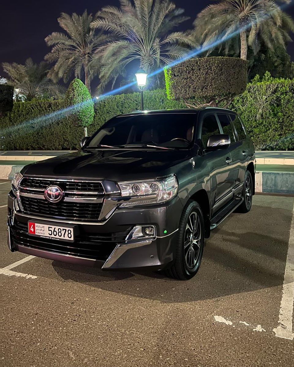 2013 Toyota Land Cruiser GXR