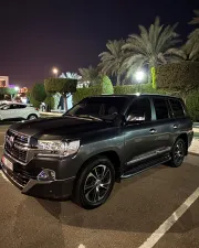 2013 Toyota Land Cruiser GXR