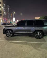 2013 Toyota Land Cruiser GXR