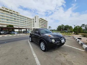2012 نيسان جوك SL