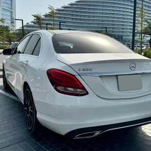 2016 مرسيدس-بنز آلفئة - C C300