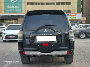 2010 Mitsubishi Pajero GT