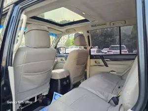 2010 Mitsubishi Pajero GT