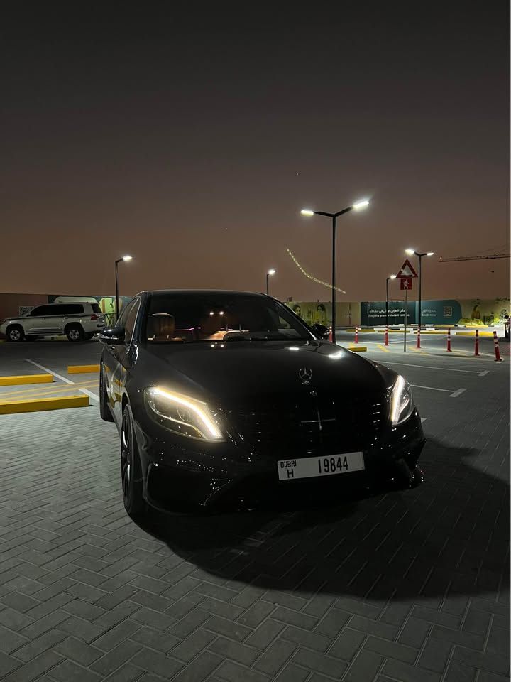 2015 مرسيدس-بنز الفئة - S S63 AMG
