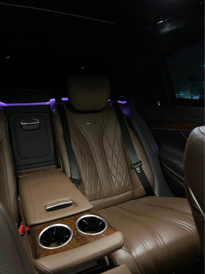 2015 مرسيدس-بنز الفئة - S S63 AMG