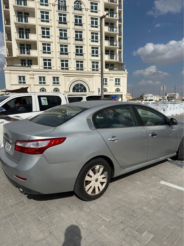 2012 Renault Safrane PE