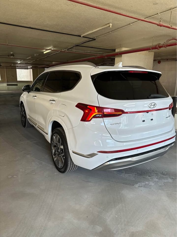 2023 Hyundai Santa Fe SE