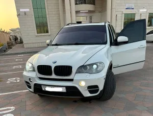 2013 بي أم دابليو اكس - 5 4.8i
